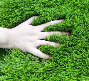 Premium Synthetic Artificial Grass Turf Natural and Realistic High Density Faux Grass Turf