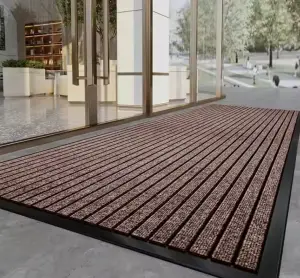 Polypropylene Mud Scraper Carpet Rubber Door Mat for Entrance for Scavenging Dirt and Water